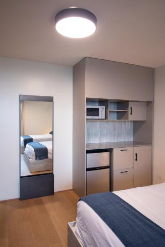 ESHEL SUITES PANAMA - image 3
