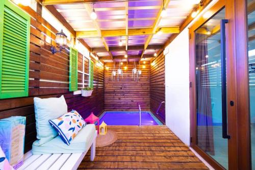 Catania 2 Suite W/private pool,W/heater , WIFI. in Aguadilla