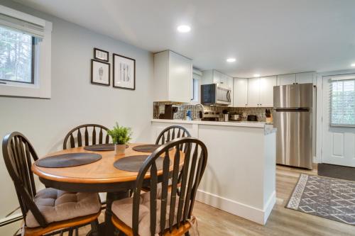 Modern Stark Home w/ Game Room, Grill & Fire Pit in Jefferson (NH)