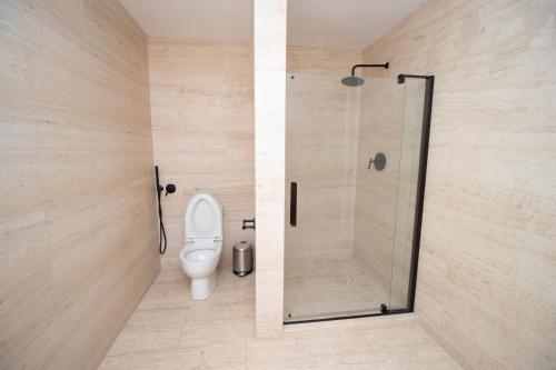 ESHEL SUITES PANAMA - image 5