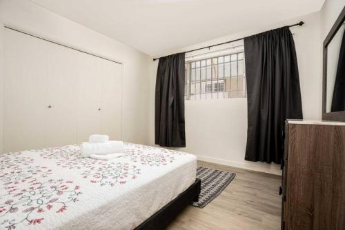 Cozy 1BR Home near Hollywood DTLA in Los Angeles, USA