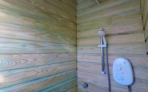 Bathroom, Mango Lodge Villa in Portsmouth