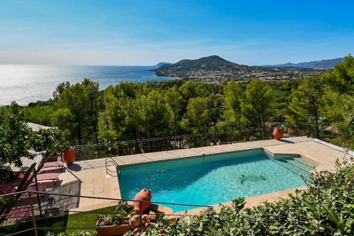 Villa Terracotta - Stunning Sea View & Pool