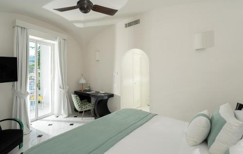 Superior Double Room with Sea View