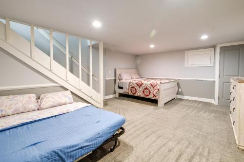 Hot Tub and Rooftop Game Room Unique Home in DC Hot Tub and Rooftop Game Room Unique Home in DC