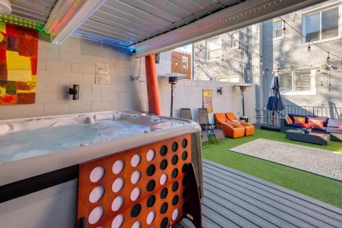 Hot Tub and Rooftop Game Room Unique Home in DC Hot Tub and Rooftop Game Room Unique Home in DC