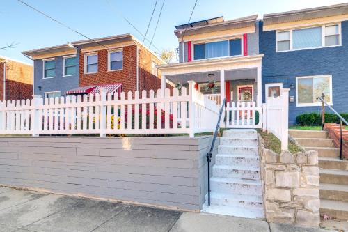 Hot Tub and Rooftop Game Room Unique Home in DC Hot Tub and Rooftop Game Room Unique Home in DC