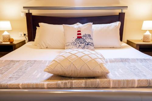 Herakles House - Close to ancient sites near Nafplio. Spacious. Equipped for all-year-round comfort. Herakles House - Close to ancient sites near Nafplio. Spacious. Equipped for all-year-round comfort.