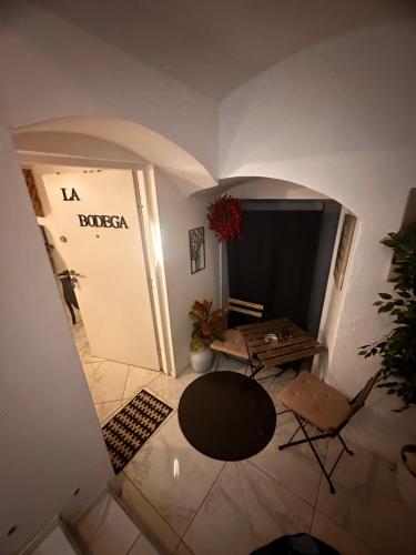 Apartment La Bodega - Tap to explore photos