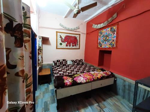 Budget Double Room image 9