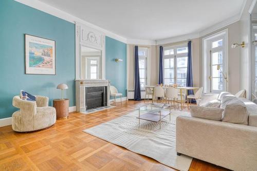 Appartement Chic et Spacieux 16e Arrondissement - Location saisonnière - Paris