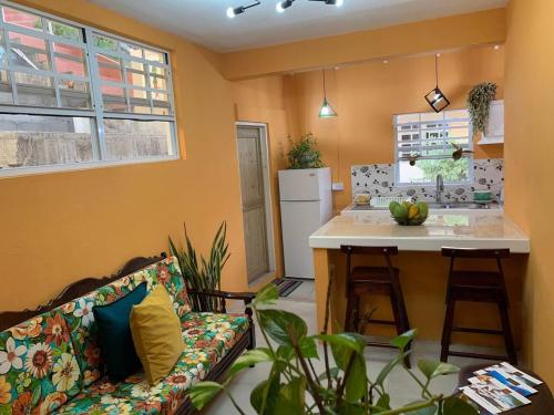 ห้องครัว, Story Villa 2 Bedrooms with Mountain & Ocean View in เบลเวเดียร์