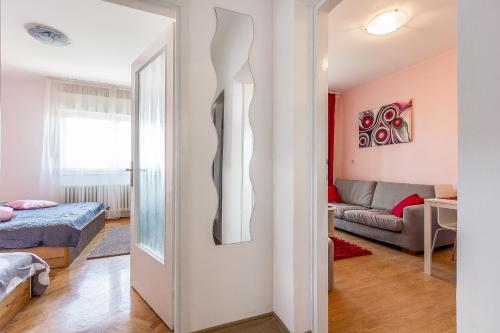 Romance Apartment - image 9