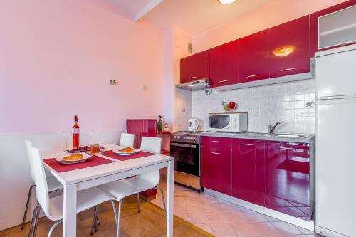 Romance Apartment - image 2