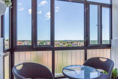 Romance Apartment - image 5
