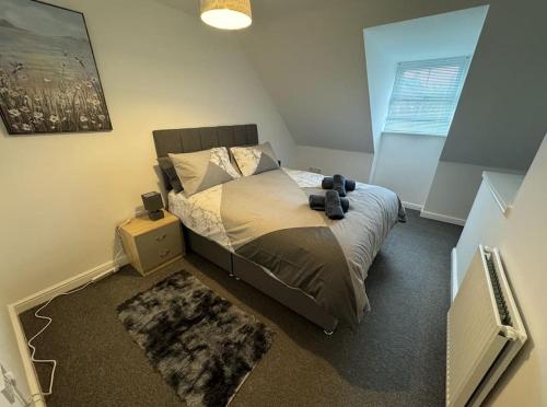 Modern TownHouse - 3 bed 2.5 bath 2 Private Gated Parking in Wellingborough