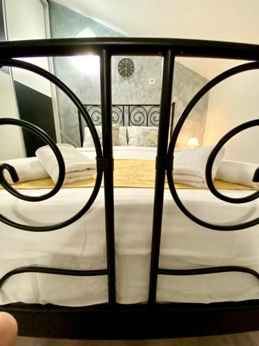 Allegro Apartment Free Parking in Bistrica