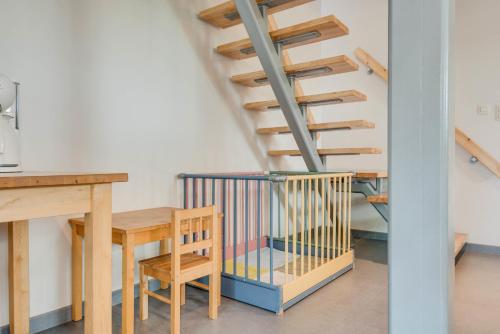 Three-Bedroom Cottage image 5