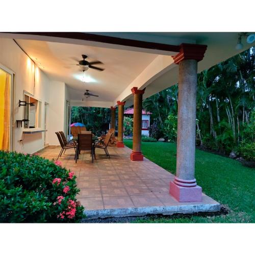 Quinta Luna Mar, Residencial Las Veraneras in Los Cobanos