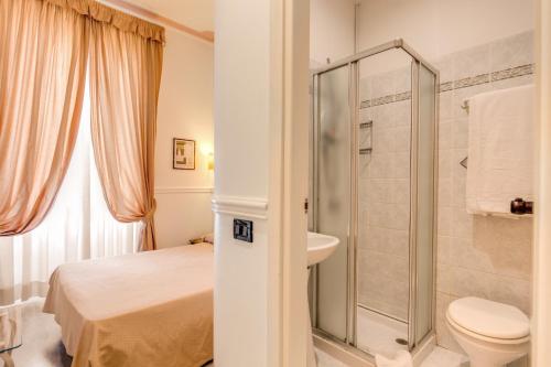 Hotel Martini - image 8