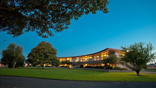 ทัศนียภาพภายนอกโรงแรม, Kennedy Park Resort Napier in มาเรวา