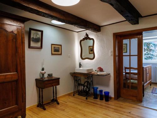Gîte Ueberstrass, 5 pièces, 5 personnes - FR-1-744-29 (Gite alsacien renove avec jardin pres de la Suisse et de l'Allemagne, ideal pour familles et amis - ) in Ueberstrass