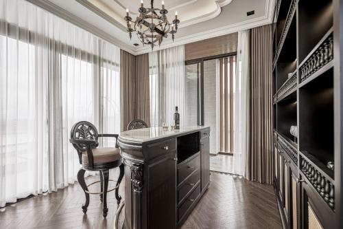 LAKEHILL VILLAS