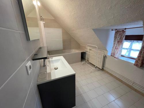 Gîte Saint-Bouize, 4 pièces, 5 personnes - FR-1-586-40