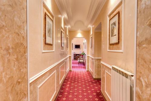 Hotel Martini - image 12