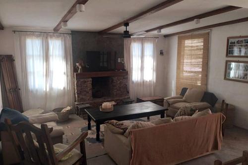 Koplietošanas atpūtas telpa ar TV, Estancia La Josefina in Villa Tulumba