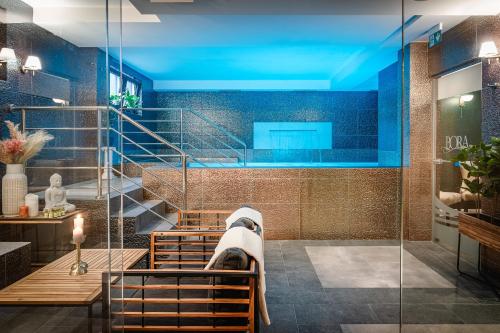 按摩, Boutique Hotel Bora in 德拉格