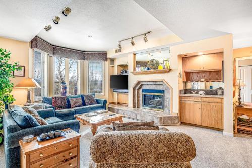 Meadows at EagleRidge Condos