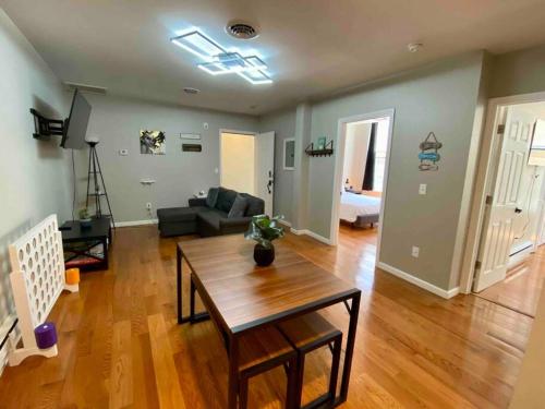 Downtown Albany 2 Bedroom + Workstation @ The Mark