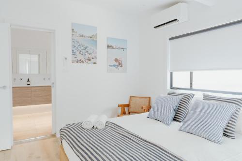 Four-Bedroom House image 10