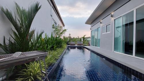 B&B Ban Bang Krasop - Green Lung Pool Villas Bangkok - Bed and Breakfast Ban Bang Krasop