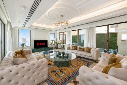 FAM Living- Luxe Penthouse in JBR Marina - Panaromic Sea View - image 7