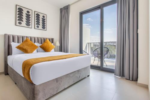 Three Bedroom Villa with Maid Room in Tilal Al Ghaf by The S Holiday Homes - image 11