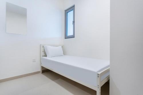 Three Bedroom Villa with Maid Room in Tilal Al Ghaf by The S Holiday Homes - image 12