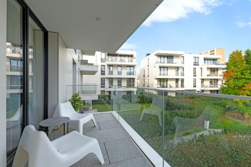 One-Bedroom Apartment image 1