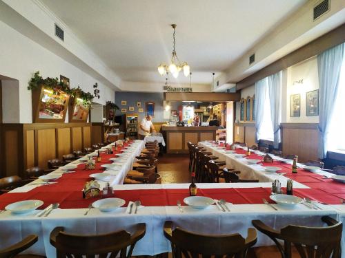 Hotel Grand – Tanvald-Sumburk, IN