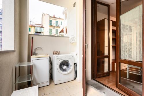 Berni in Florence with 1 bedrooms and 1 bathrooms - image 8