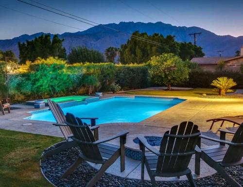 Relax at the 3BR Tranquil Oasis in Palm Springs