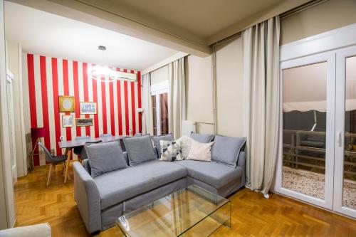 Modern art flat at Volos downtown