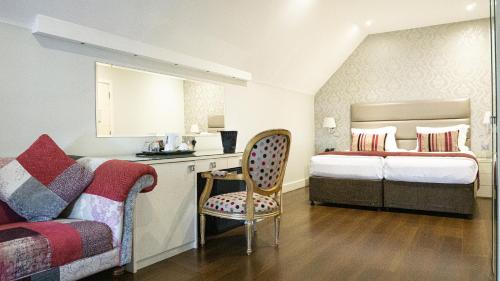 The Pillar Hotel - image 5