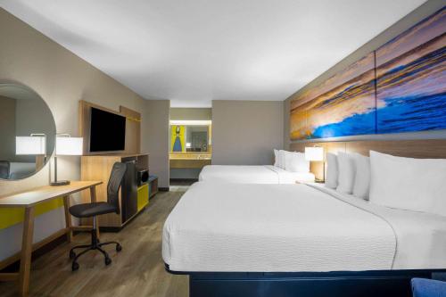 Days Inn by Wyndham Lonoke - Tap to explore photos