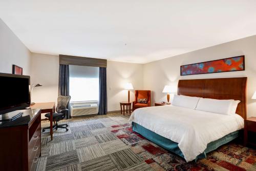 Hilton Garden Inn Gulfport - Biloxi Airport - image 13