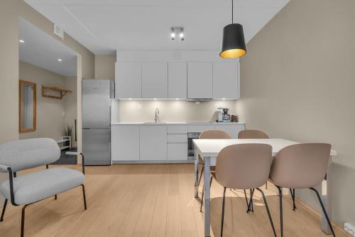 Apartment - Ground Floor image 8
