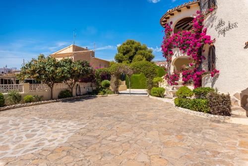Villa with Private Pool image 6