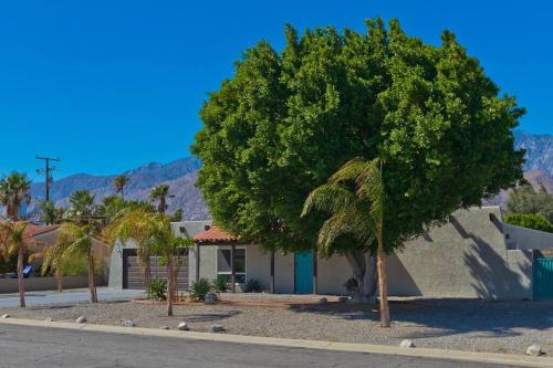 Azteca: Desert Sanctuary in the Paradise of Palm Springs in Palm Springs, USA
