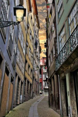 Historical Porto Apartment 4